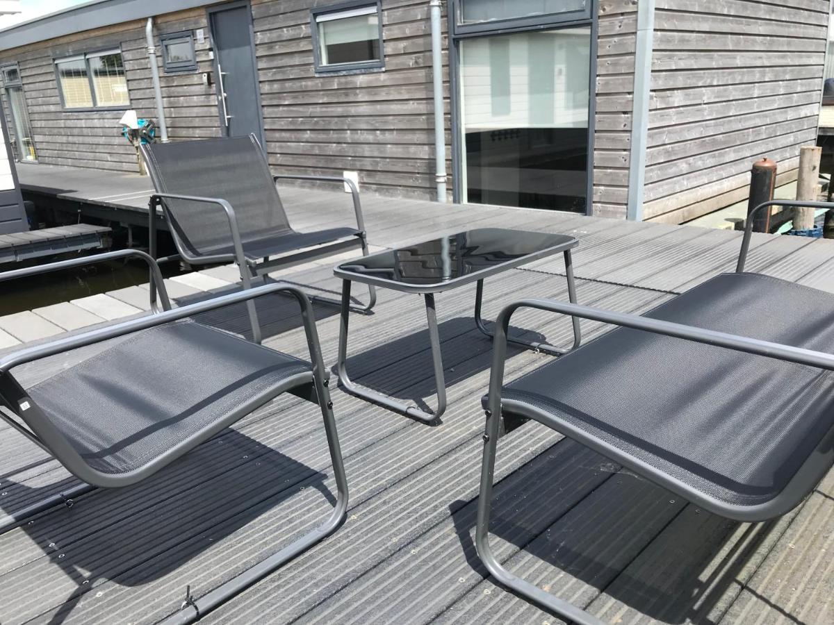 Quiet Waterloft Near Amsterdam And Schiphol Ws17 Hotel Aalsmeer Bagian luar foto